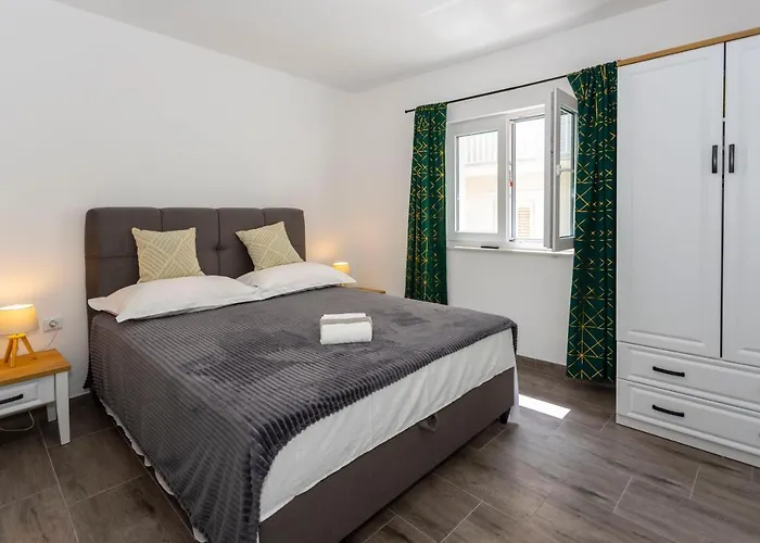 Nora, Old Town Located, Free Parking Lejlighed Makarska