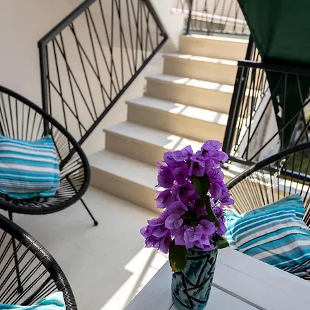 Nora, Old Town Located, Free Parking Makarska